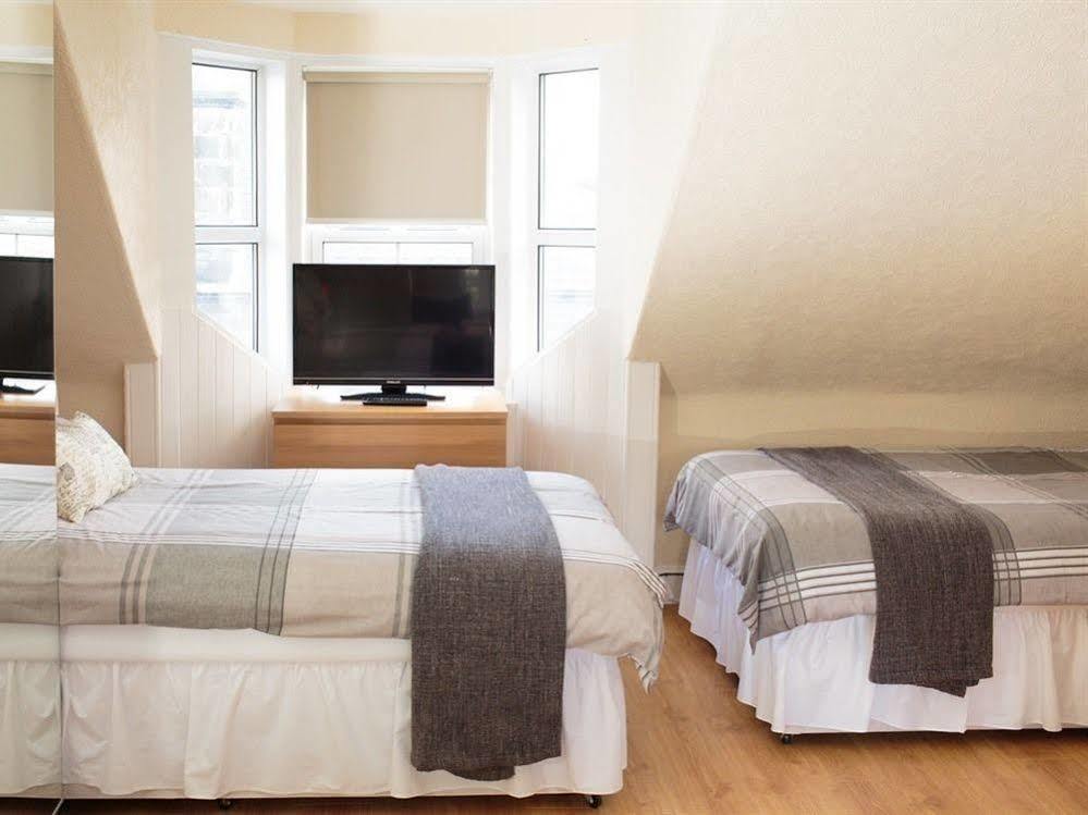 Отель Corner House Иннерлитен Экстерьер фото